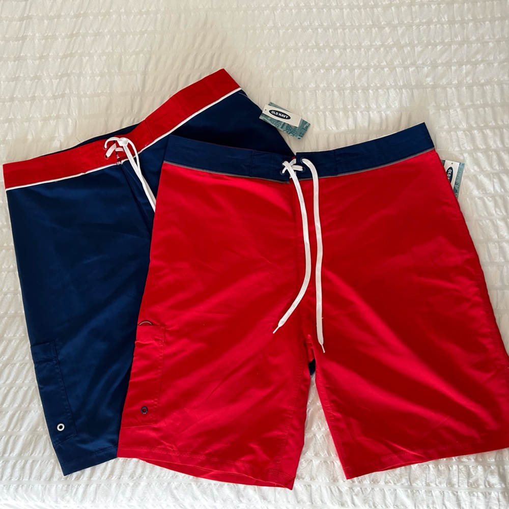 Two new men’s old navy swim trunks